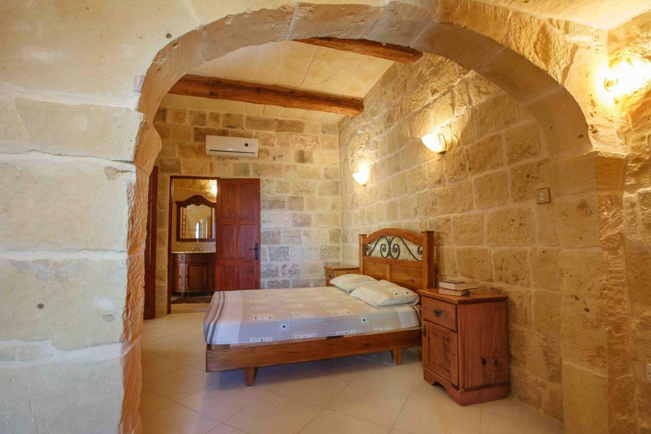 Il-Veduta Holiday Farmhouse With Sunny Private Pool In Island Of Gozo Għarb Exteriér fotografie
