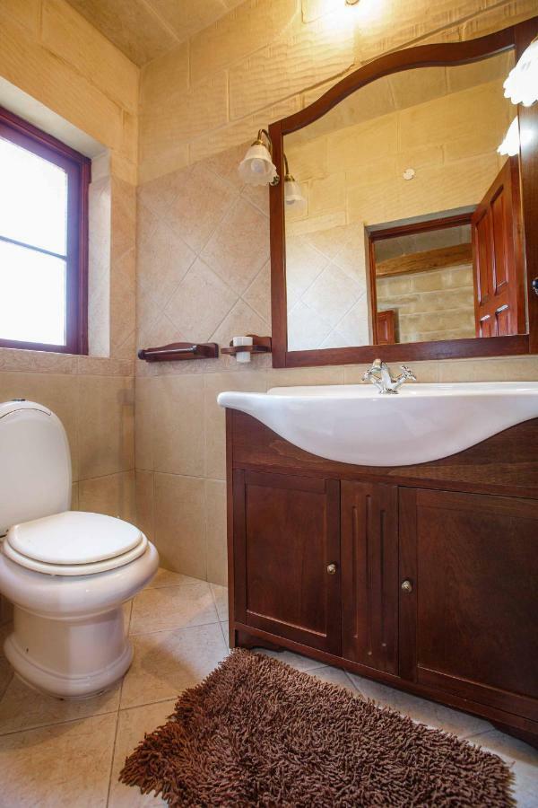 Il-Veduta Holiday Farmhouse With Sunny Private Pool In Island Of Gozo Għarb Exteriér fotografie