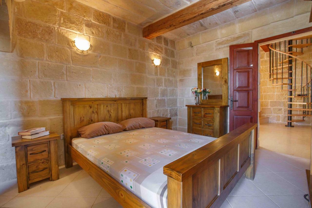 Il-Veduta Holiday Farmhouse With Sunny Private Pool In Island Of Gozo Għarb Exteriér fotografie